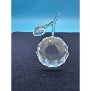 Faceted Clear Crystal Apple Figurine with Heart Shaped Leaf Glass Art Decor